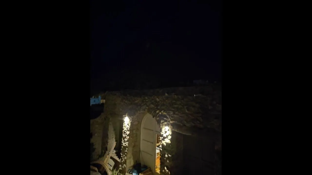 Artemis Studio Pyrgi Platys Gialos  Greece
